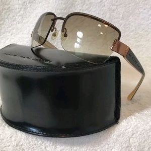 Marc By Marc Jacobs sunglasses 😎